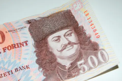 Portret II. Rákócziego Ferenca na banknocie 500 forintów. Węgry waluta.