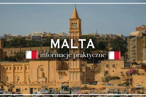 Malta: praktyczne informacje o podróży, w tym o walucie euro. Widok na port z budynkami i kościołem.