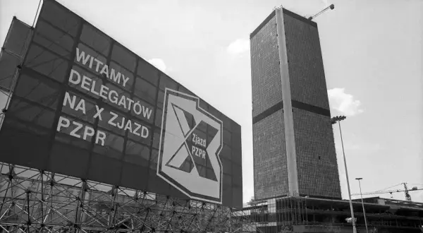 Warszawski Marriott: Kiedy powstał? Historia, budowa i symbolizm