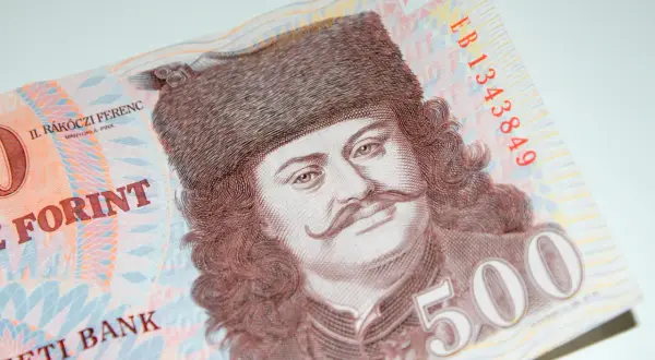 Portret II. Rákócziego Ferenca na banknocie 500 forintów. Węgry waluta.
